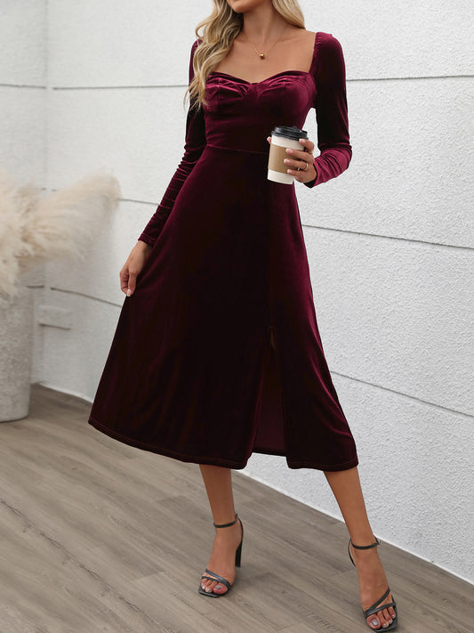 Sweetheart Long Sleeve Midi Dress