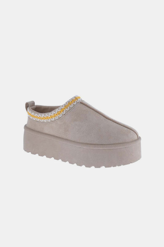 Platform Embroidered Trim Slippers