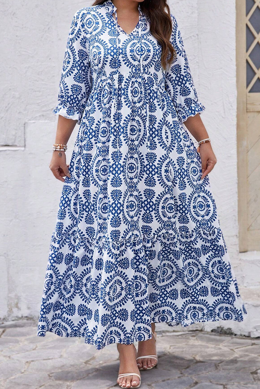 Plus Size Geometric Lace-up Maxi Dress