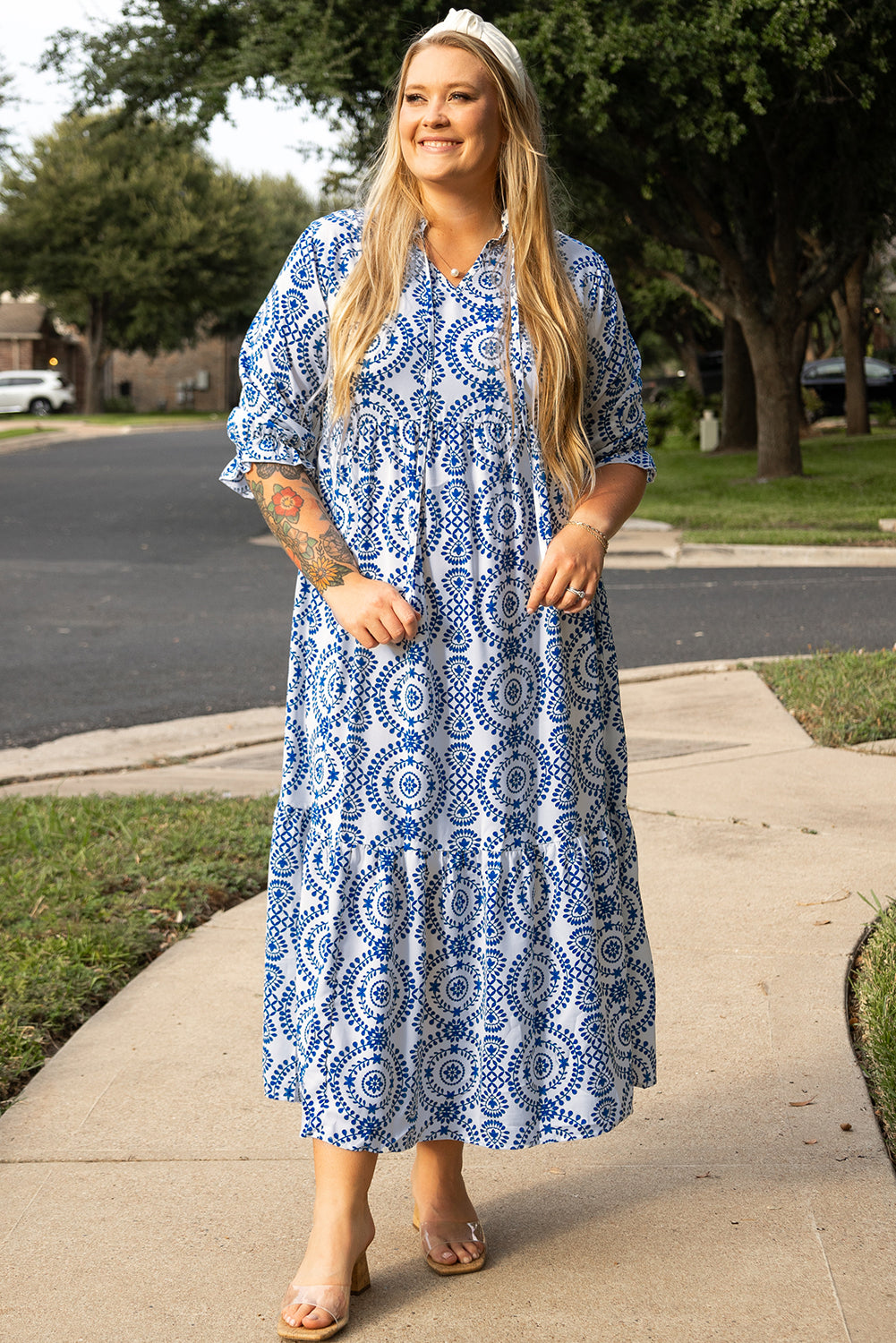 Plus Size Geometric Lace-up Maxi Dress