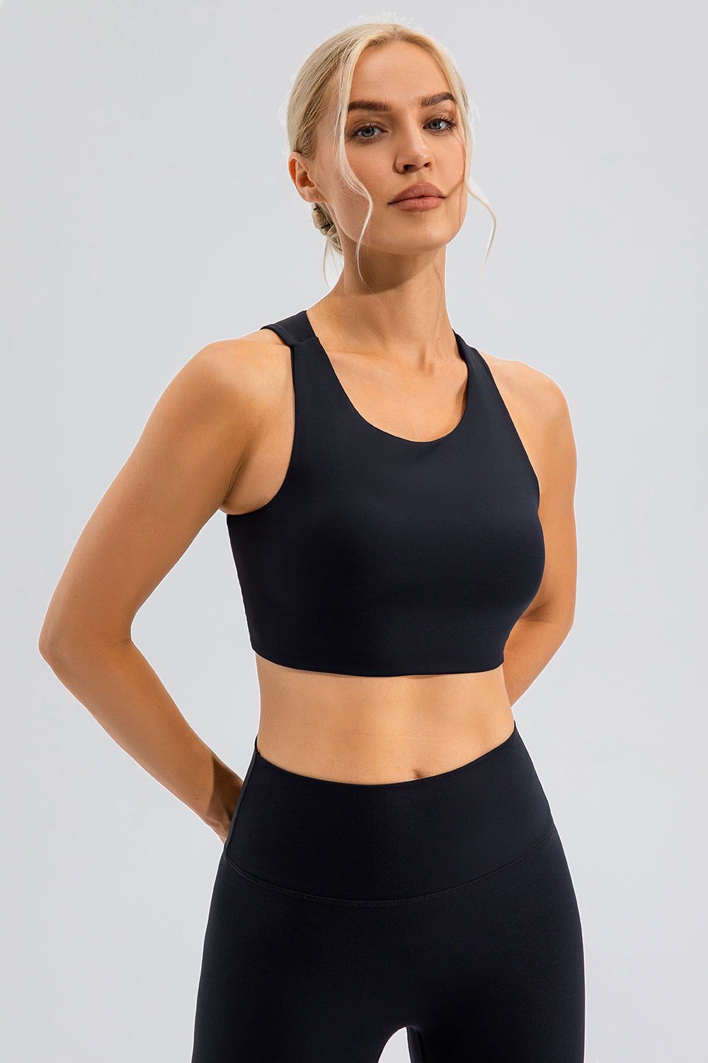 Cutout Cropped Active Tank