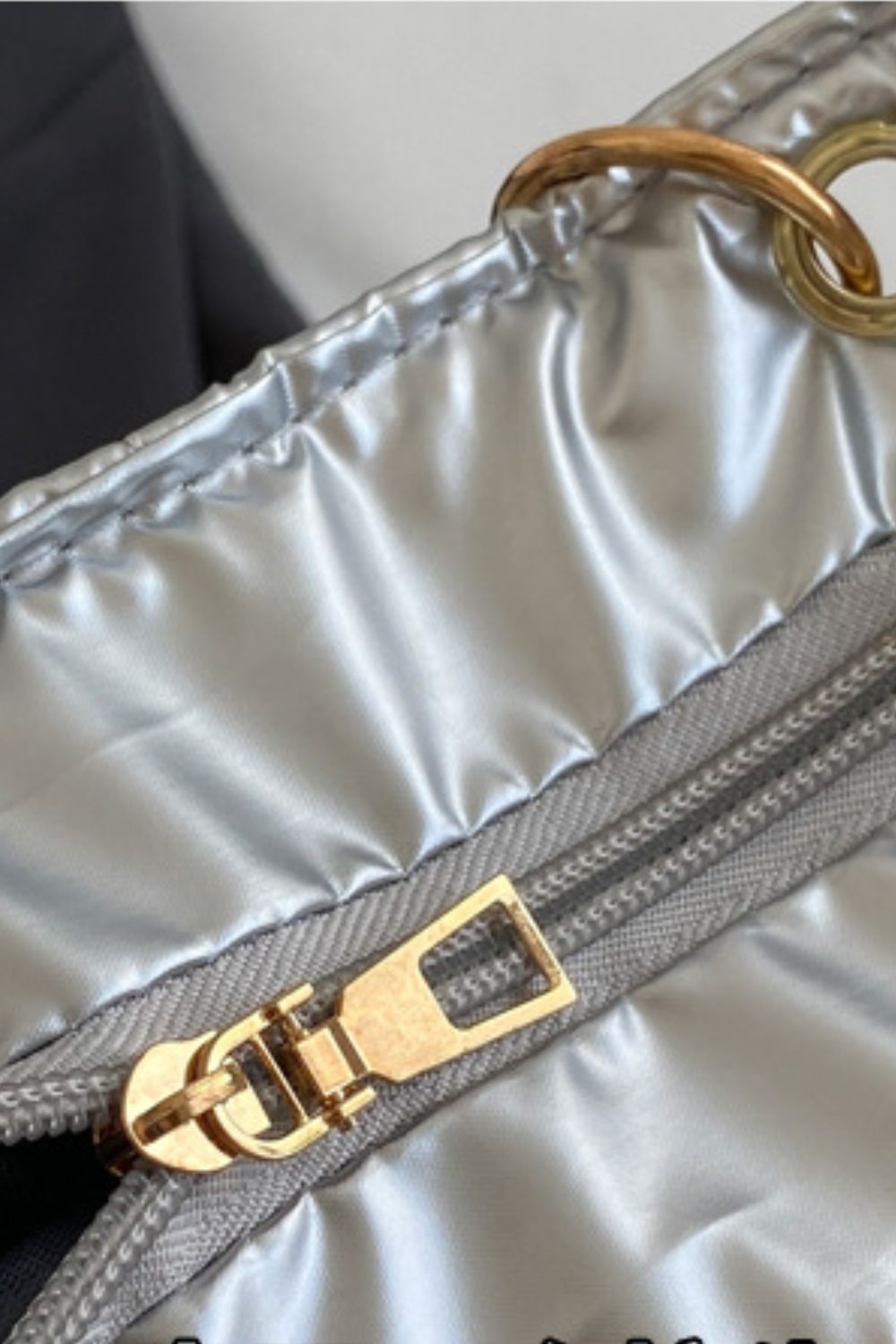 Bubble Texture Chain Shoulder Bag