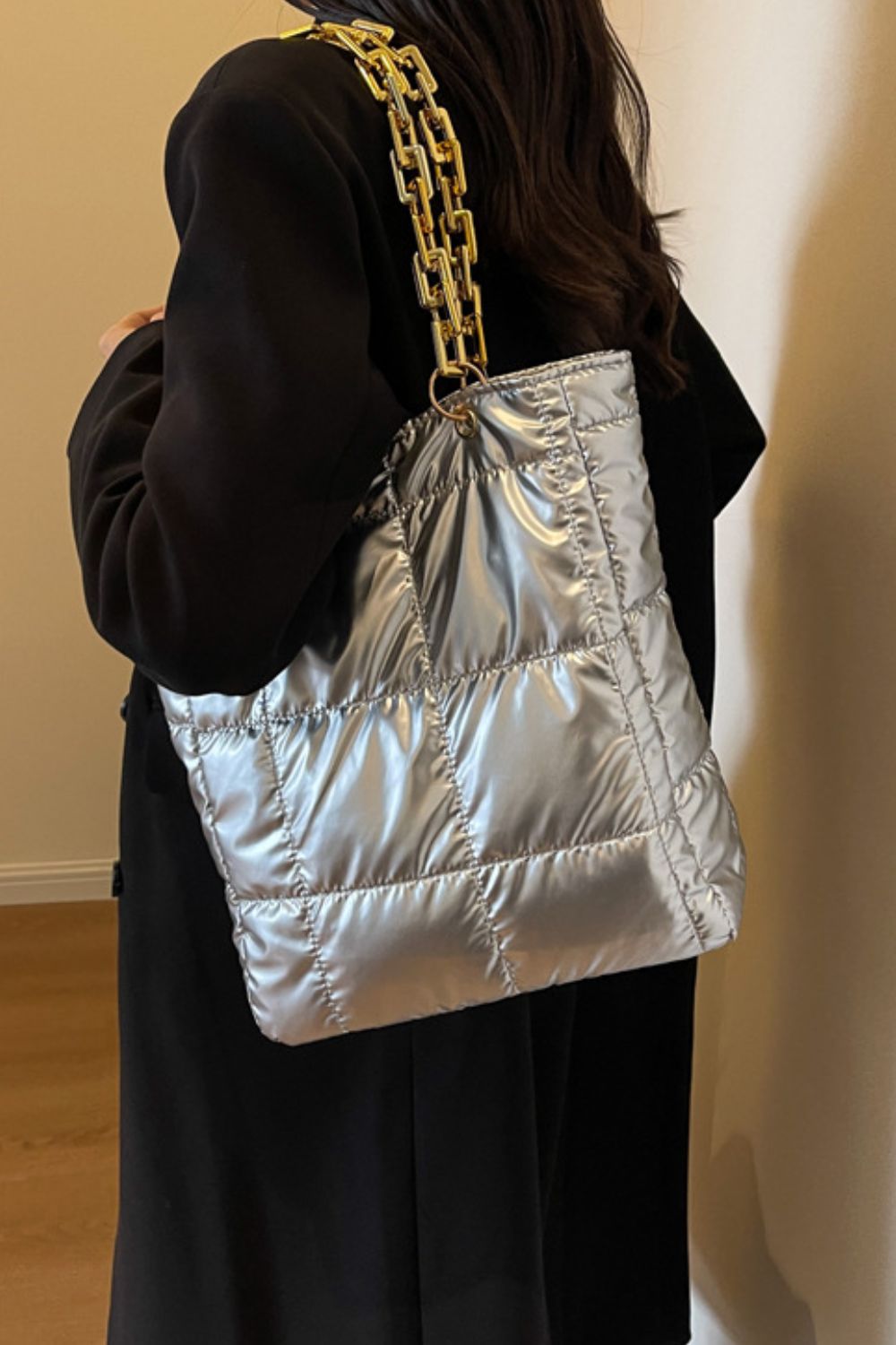 Bubble Texture Chain Shoulder Bag