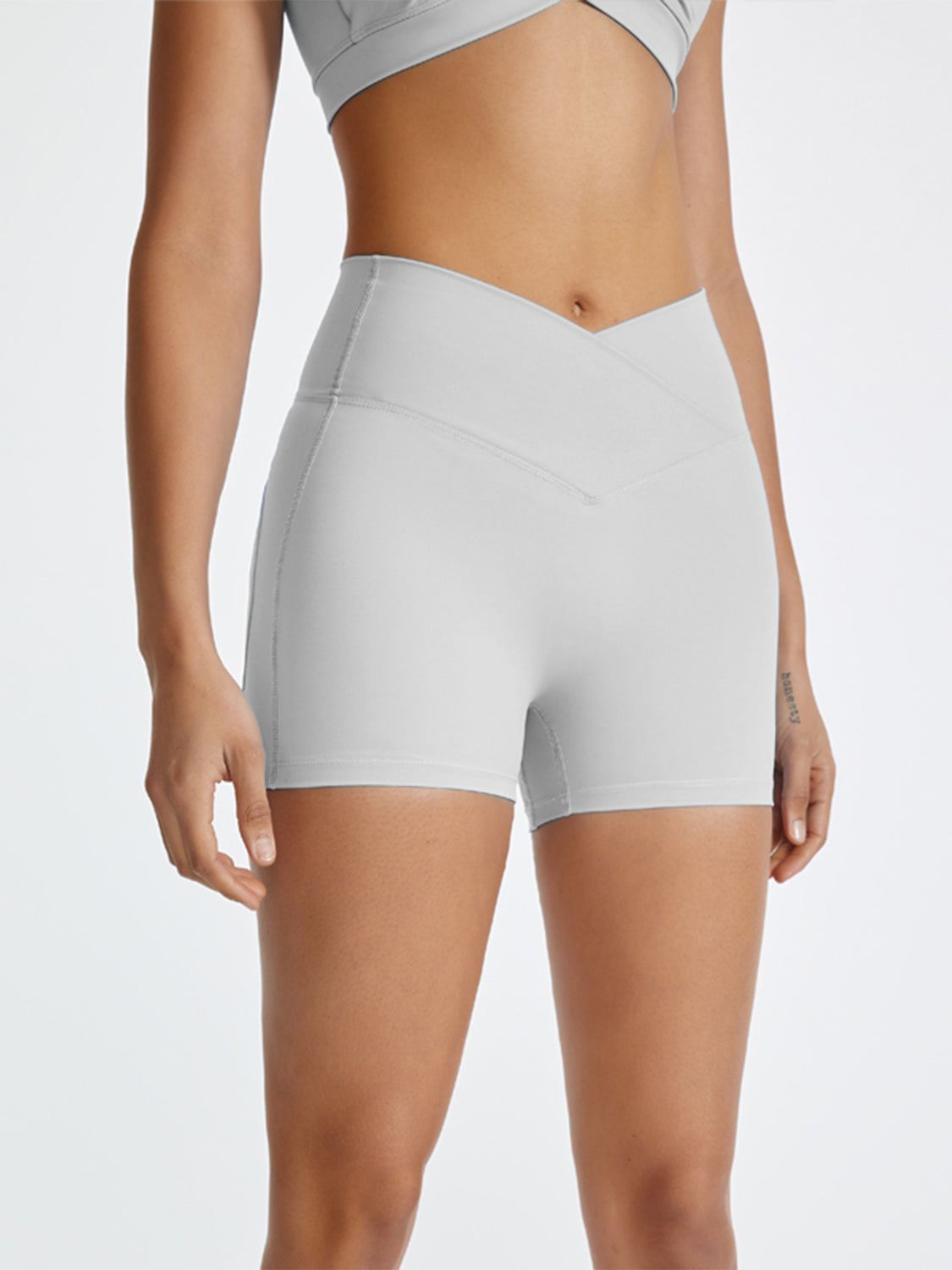 Crossover High Waist Active Shorts