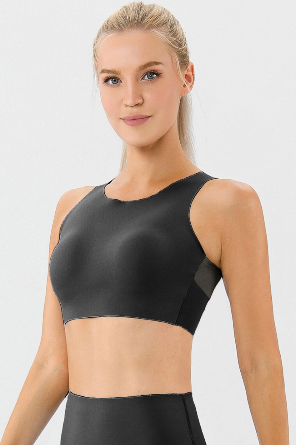 Round Neck Wide Strap Sports Bra