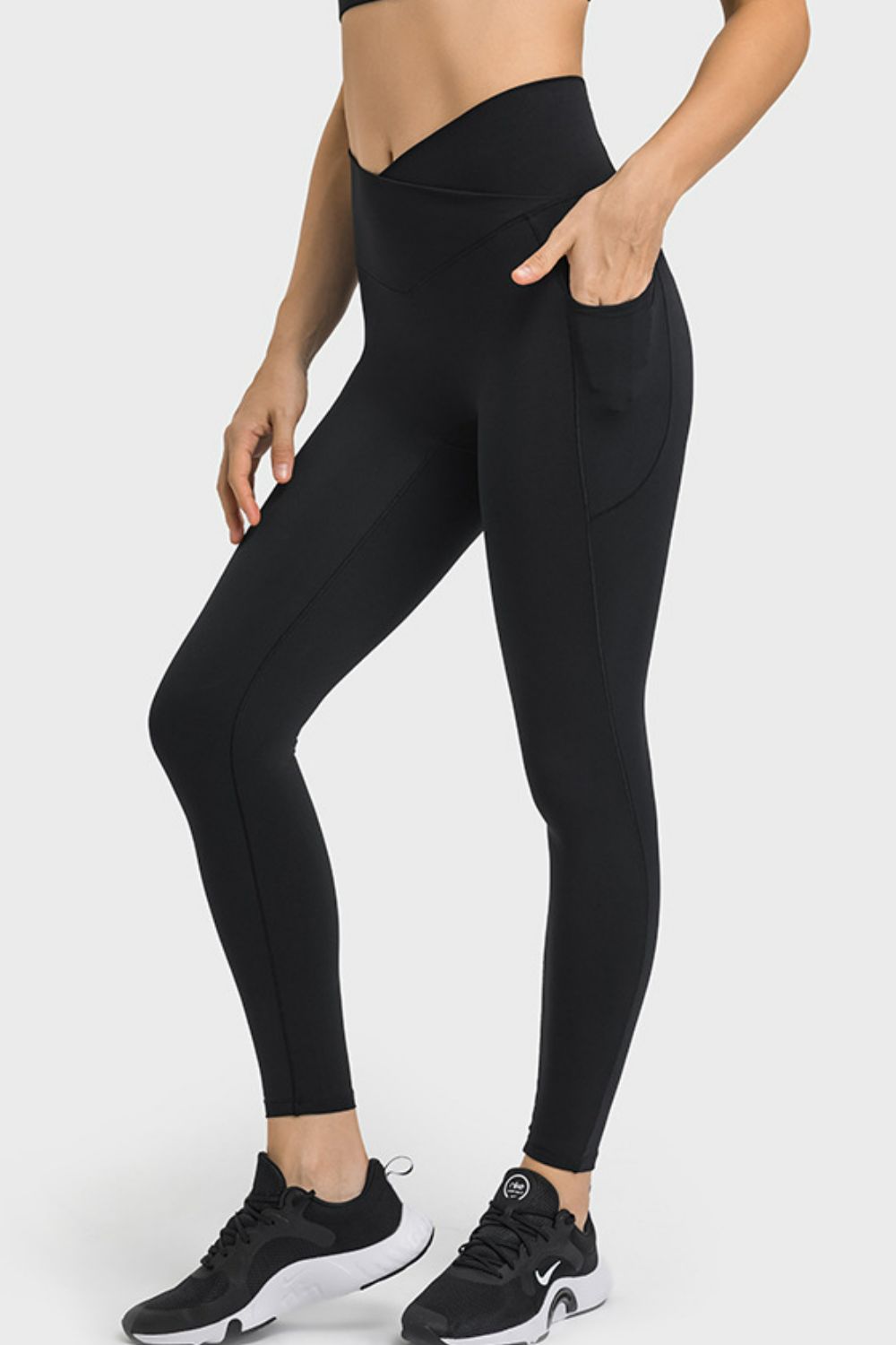 Crossover Active Leggings w/ Pockets