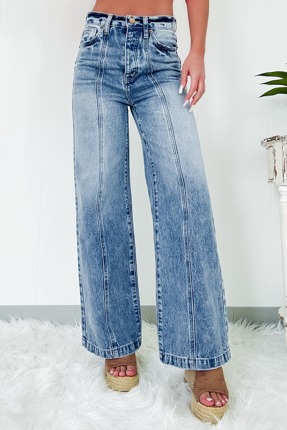 Wide Leg High Waist Jeans