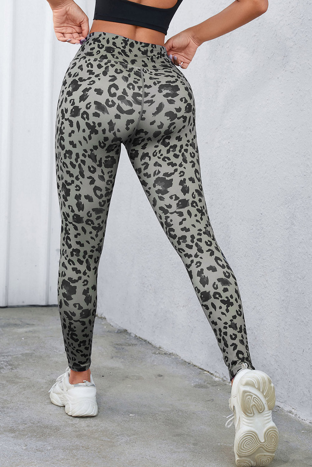 Classic Leopard Print Leggings