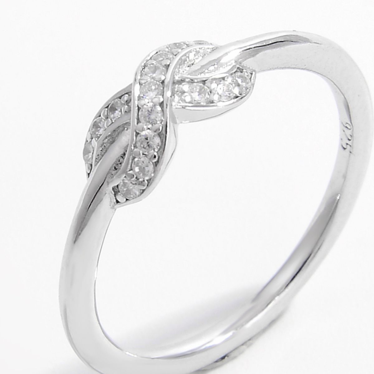 925 Sterling Silver Zircon Infinity Ring