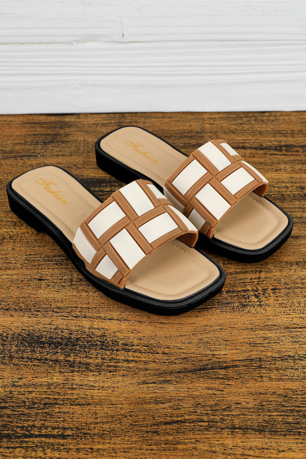 Contrast Leather Flat Sandals