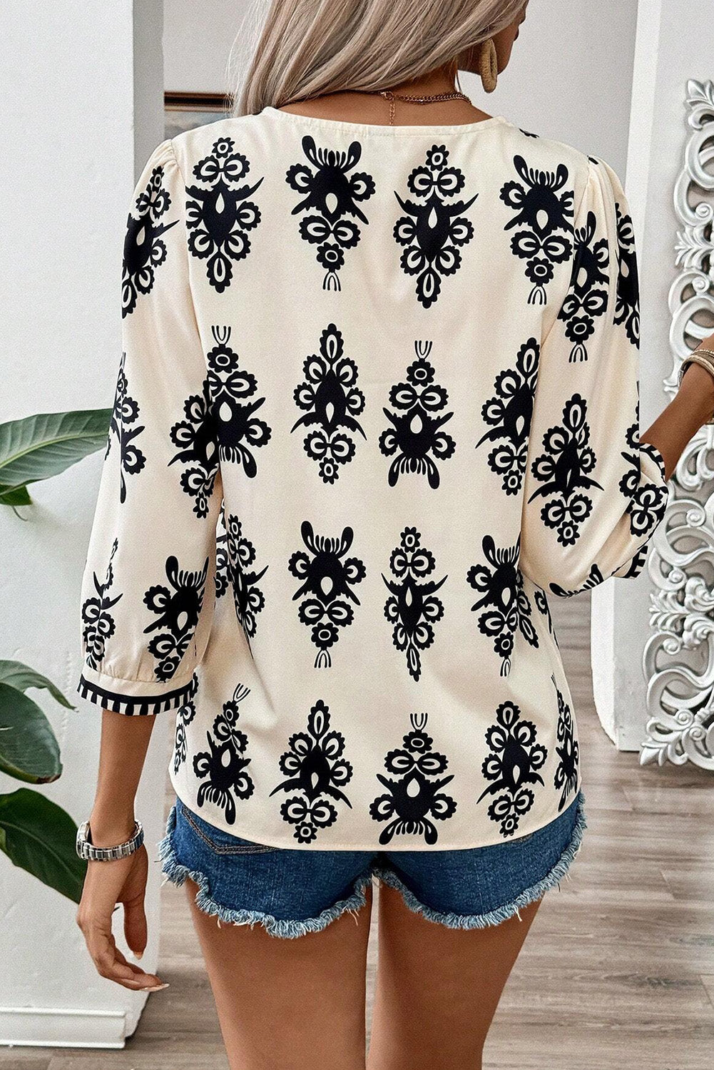 Geometric Printed 3/4 Sleeve Blouse