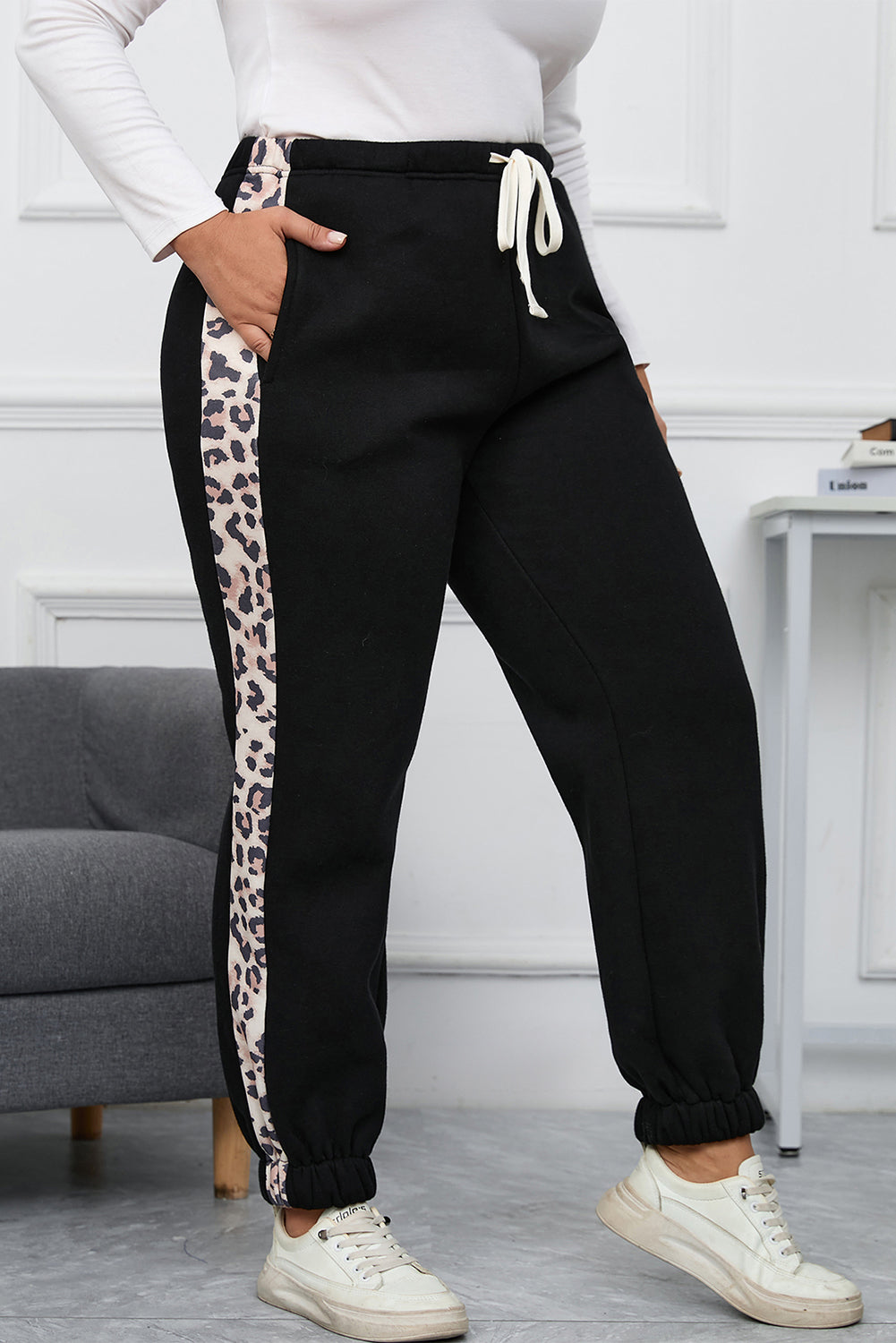 Plus Size Leopard Panel Joggers