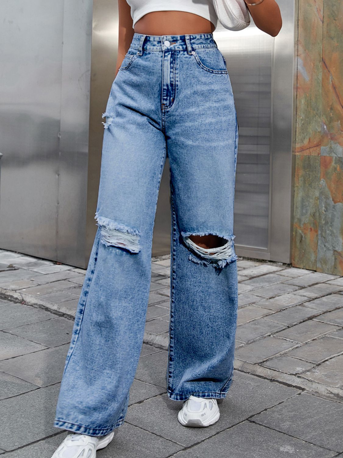 Distressed Wide Leg Jeans