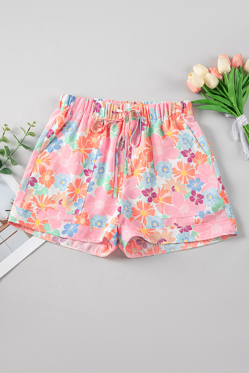 Floral Side Pockets Drawstring Shorts