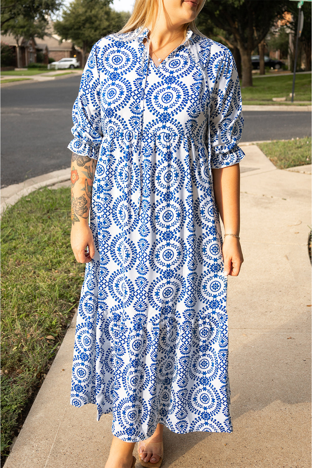 Plus Size Geometric Lace-up Maxi Dress