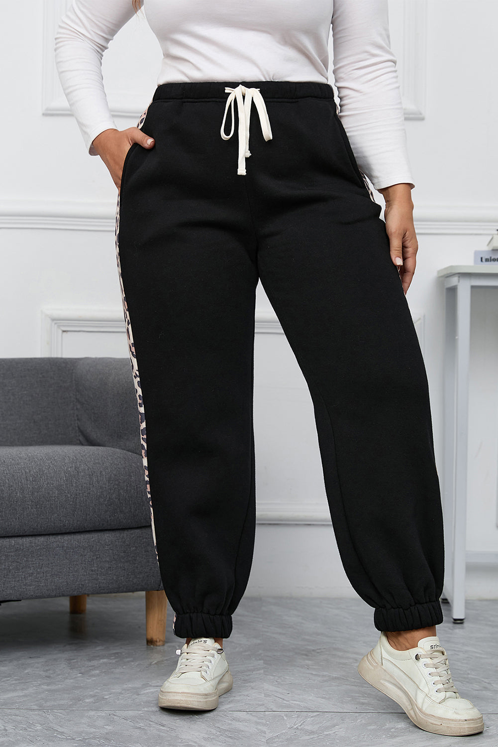 Plus Size Leopard Panel Joggers