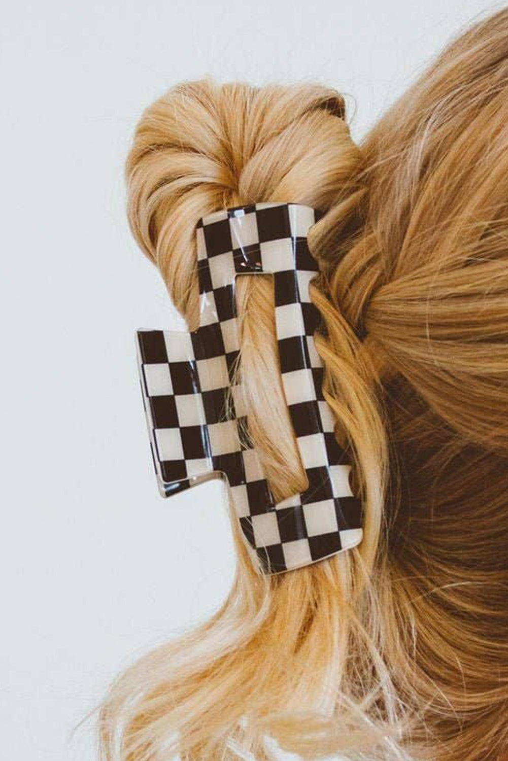 Checkered Hollow Out Hair Clip