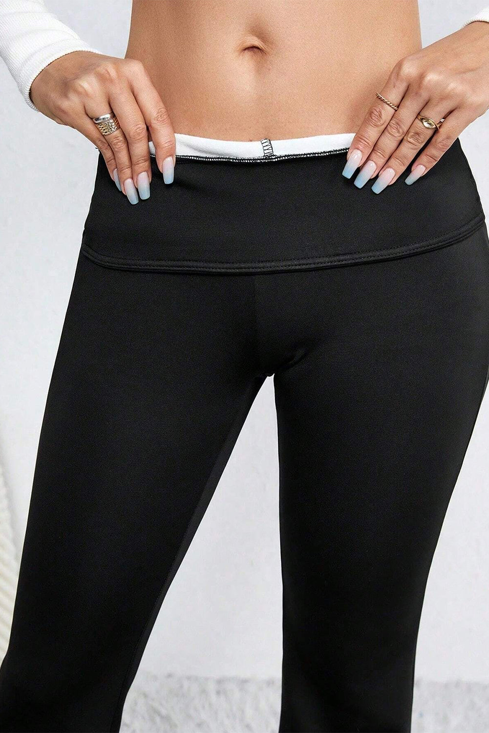 Thermal Split Flare Leggings