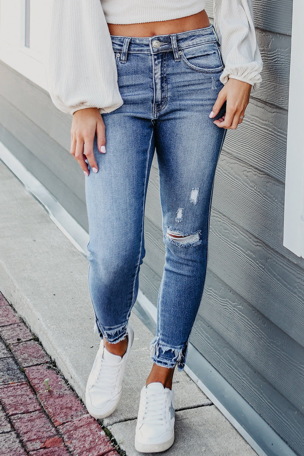 Raw Hem Distressed Jeans