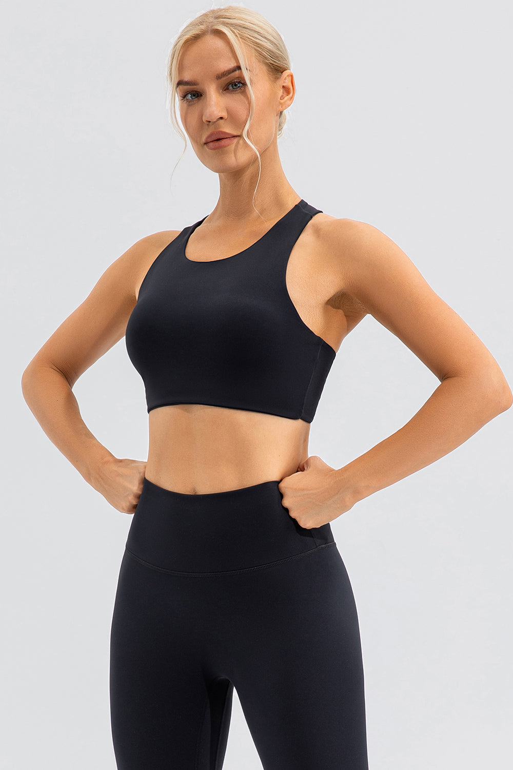 Cutout Cropped Active Tank